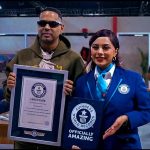Adjudicadora de Guinness destaca el rol del equipo técnico y de producción de La Casa de Alofoke