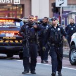 Trump tilda de "animal" al autor del tiroteo contra militares cerca de la Casa Blanca