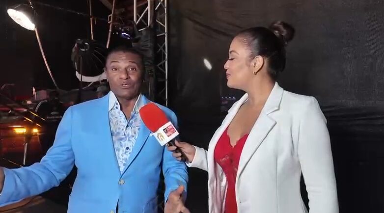 José Alberto “El Canario” felicita a Santiago Matías por el éxito de La Casa de Alofoke 2