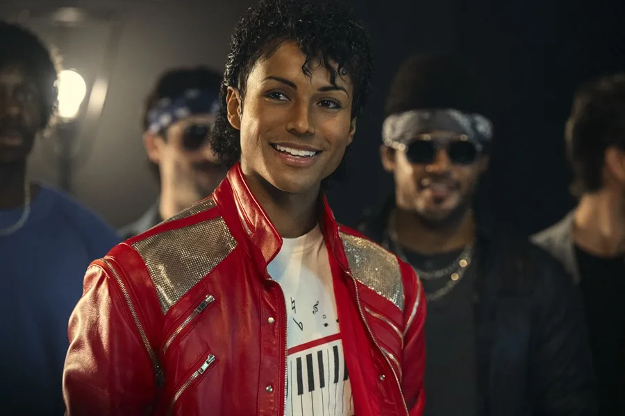 Jaafar Jackson deslumbra en el primer tráiler del biopic Michael, emulando a la perfección a su tío, el “Rey del Pop”