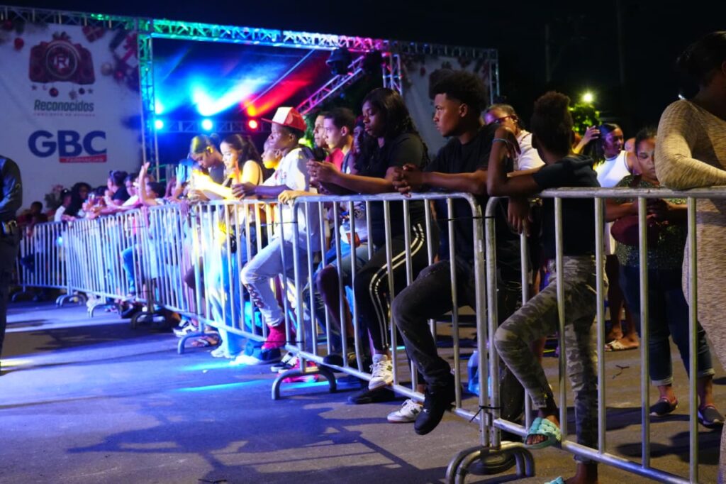 Concierto de Navidad “Reconocidos” impulsa a nuevos talentos de la música urbana en Los Mina | 1 | Concierto de Navidad “Reconocidos” impulsa a nuevos talentos de la música urbana en Los Mina