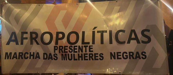 Mujeres afropolíticas de América Latina se suman en Brasilia a la Marcha de las Mujeres Negras