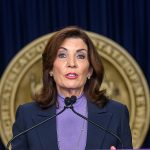 Gobernadora de Nueva York llega a RD para estrechar lazos con dominicanos