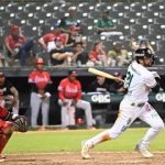 Tapia y Montes impulsan triunfo de las Estrellas sobre los Leones en San Pedro