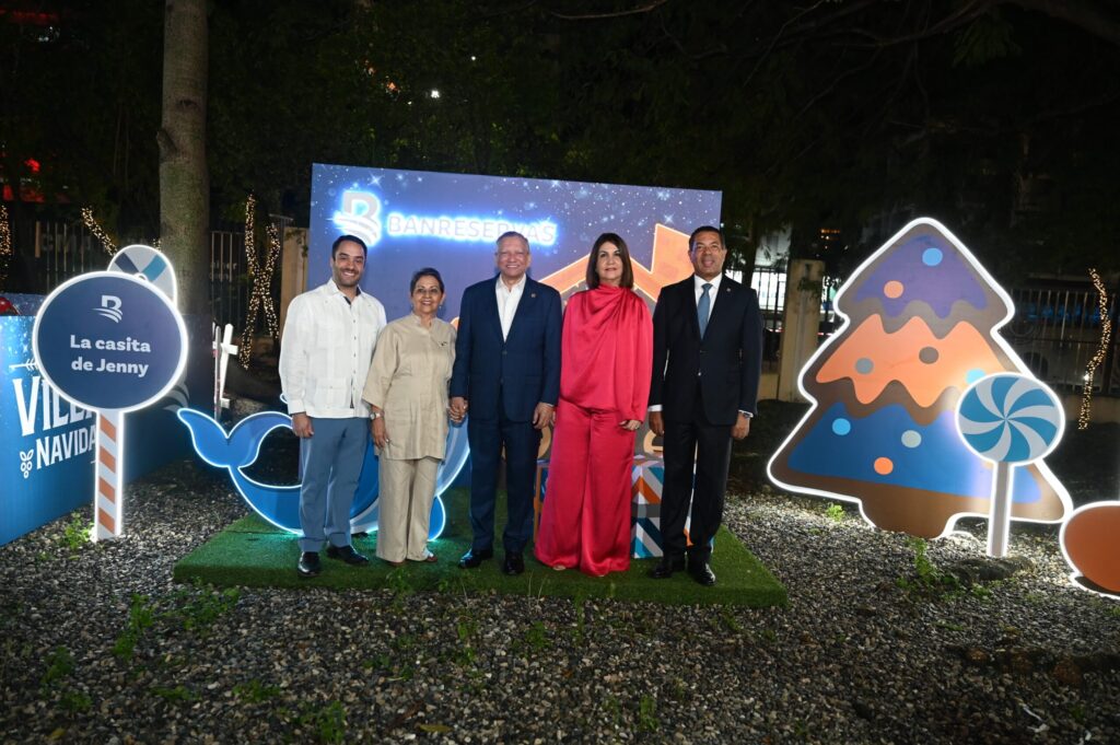 Abinader inaugura Villa Navidad junto al presidente de BR, Leonardo Aguilera y la alcaldesa Carolina Mejía - Noticias de hoy en República Dominicana | De Último Minuto