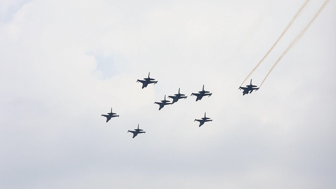 Reportan ataques aéreos y combates en la frontera entre Tailandia y Camboya