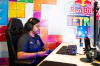 Melina Díaz pone en alto a República Dominicana en la Final Internacional de Red Bull Tetris en Dubái