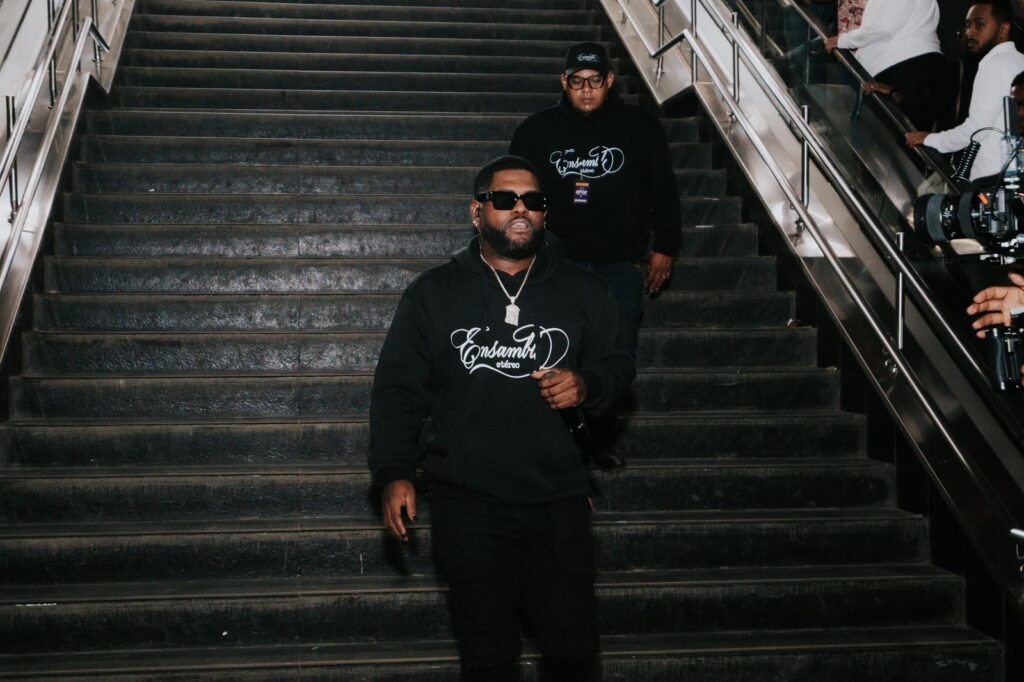 Ensamble Etéreo convierte el Metro de Santo Domingo en un escenario musical para Jezzy y Dahian El Apechao | 1 | Ensamble Etéreo convierte el Metro de Santo Domingo en un escenario musical para Jezzy y Dahian El Apechao - Noticias de hoy en República Dominicana | De Último Minuto