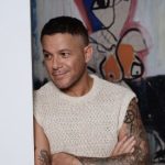 Alejandro Sanz cuenta su historia en docuserie "cuando nadie me ve" de Sony Music Vision