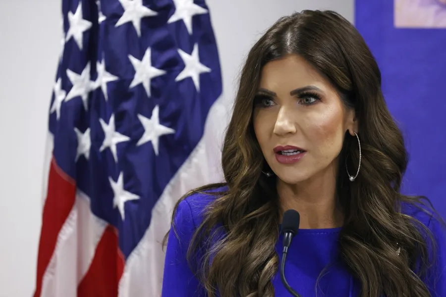 El Gobierno de EE.UU. busca ampliar a más de treinta los países sujetos a su prohibición de viaje | 1 | EE.UU. países prohibición de viaje