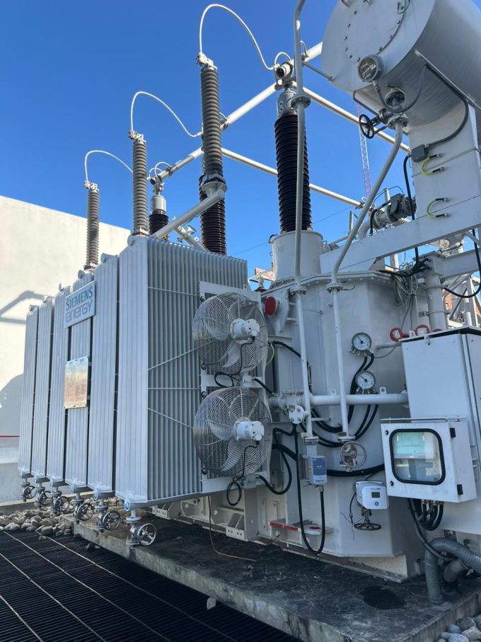 Edesur pone en servicio nuevo transformador de potencia en subestación Paraíso del DN4