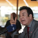 Salvador Nasralla dice que el Partido Liberal ganó ampliamente las elecciones en Honduras