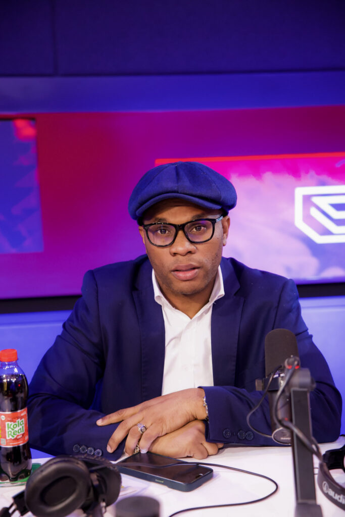 Tolentino asegura: Donaty fracasará como artista y revela posible orden de arresto por arma de fuego