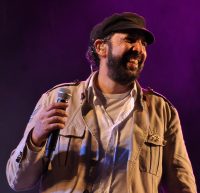 Juan Luis Guerra sorprende a fans al confirmar concierto en Santiago de los Caballeros