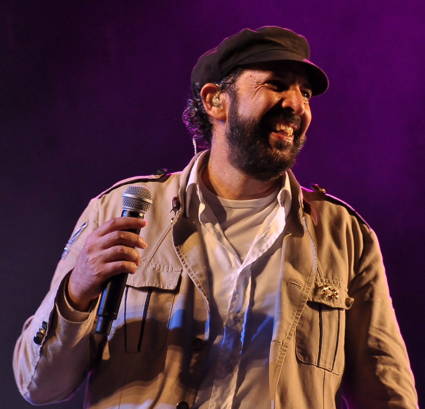 Juan Luis Guerra sorprende a fans al confirmar concierto en Santiago de los Caballeros