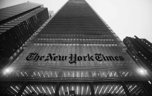The New York Times demanda a empresa de IA Perplexity por infracción de derechos de autor