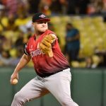 Lakins lidera blanqueada 6-0 y Escogido derrota a las Águilas en Santiago