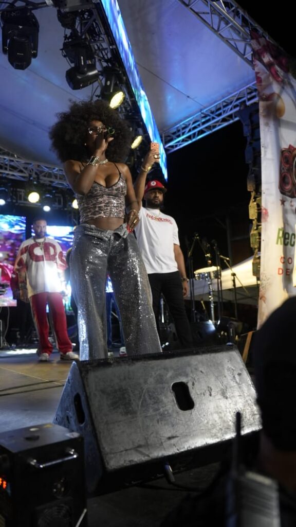 Reconocidos celebra su Cuarto Concierto de Navidad con un despliegue artístico sin precedentes - Noticias de hoy en República Dominicana | De Último Minuto