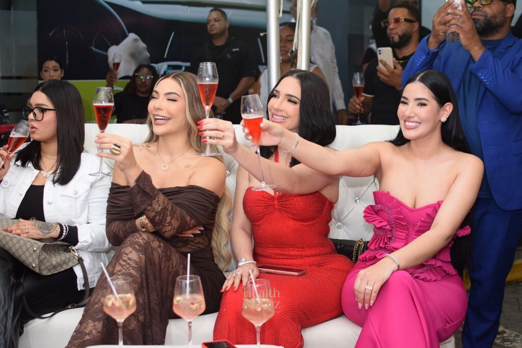 Health Mi Luz inaugura nueva sucursal en Plaza Caribbean y marca un hito en bienestar integral | 8 | Health Mi Luz inaugura nueva sucursal en Plaza Caribbean y marca un hito en bienestar integral - Noticias de hoy en República Dominicana | De Último Minuto