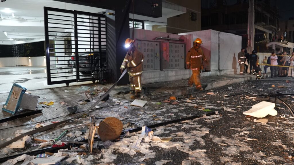Explosión en Villa Marina: “Eso pudo haberse evitado”, afirma residente | 2 | Explosión en Villa Marina: “Eso pudo haberse evitado”, afirma residente - Noticias de hoy en República Dominicana | De Último Minuto