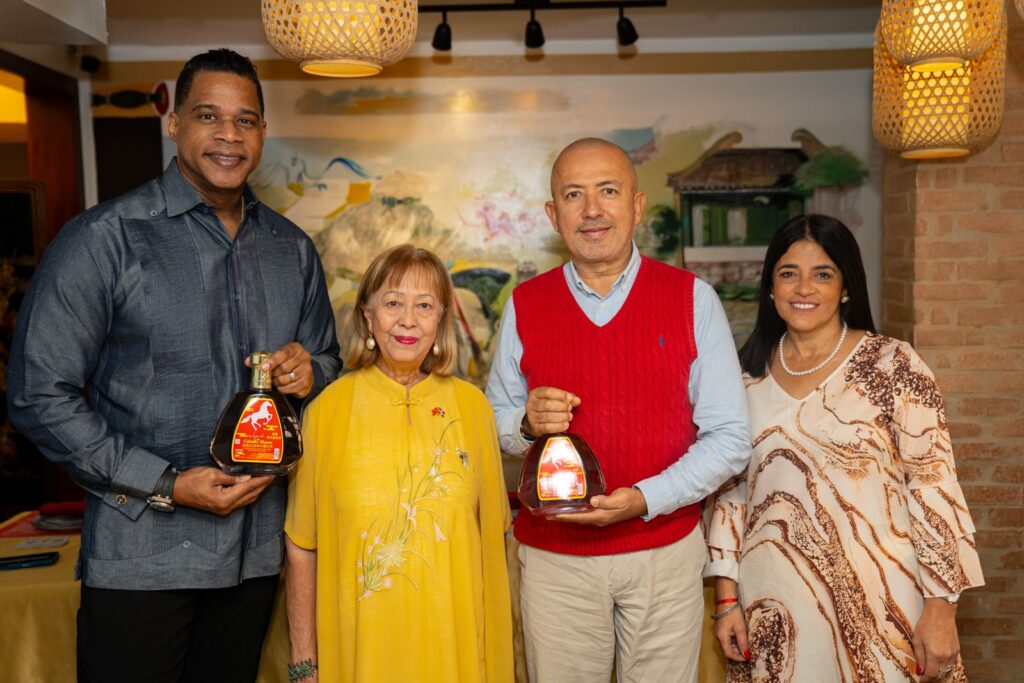 Ron Legado El Caballo Mayor presenta edición ultra premium inspirada en el Año del Caballo chino - Noticias de hoy en República Dominicana | De Último Minuto