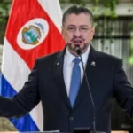 Presidente de Costa Rica felicita a Kast por su triunfo en las elecciones de Chile