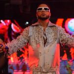 Elvis Martínez hace historia en Santiago al lograr tres grandes hitos