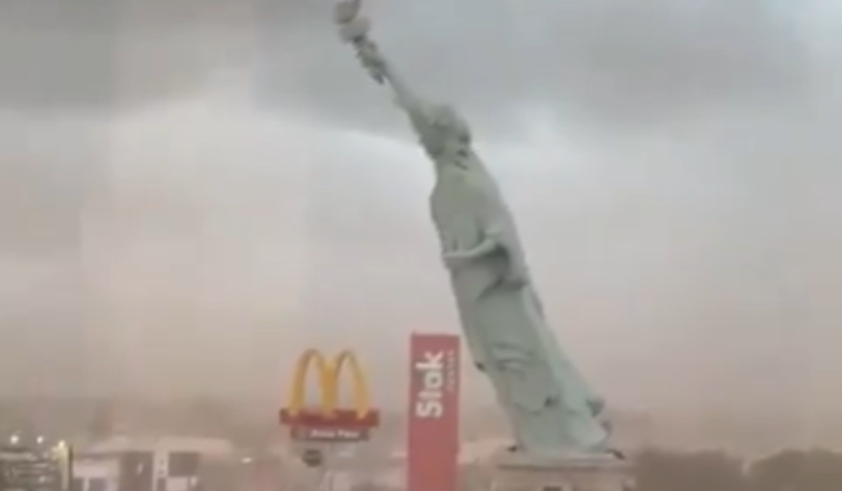 Réplica de la Estatua de la Libertad cae tras fuertes vientos en Brasil