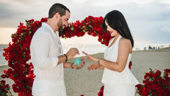 Comunicadora Dannelis Veras se compromete con empresario inmobiliario