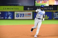 Abreu domina y Mauricio debuta con jonrón en triunfo 5-3 del Licey sobre el Escogido