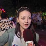 Visitas internacionales en Villa Navidad: “Los dominicanos son calientes y alegres”