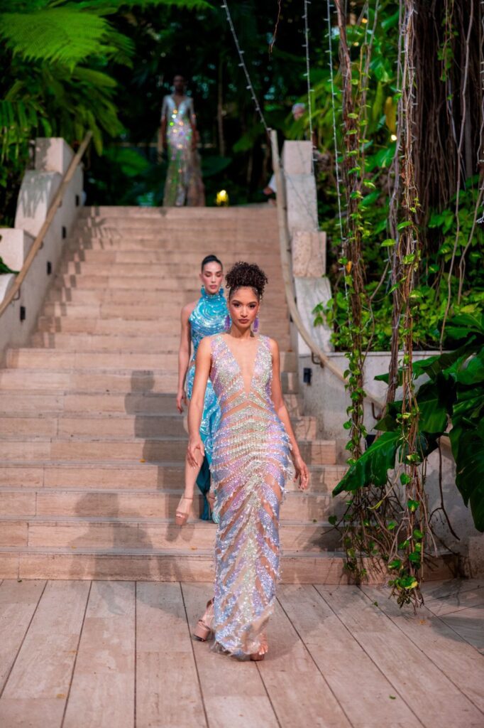 El poderoso ejemplo de una modelo que sufrió una caída en desfile por el autismo | 5 | El poderoso ejemplo de una modelo que sufrió una caída en desfile por el autismo - Noticias de hoy en República Dominicana | De Último Minuto