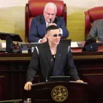 Daddy Yankee se convierte en el primer reguetonero distinguido por el Senado de Puerto Rico
