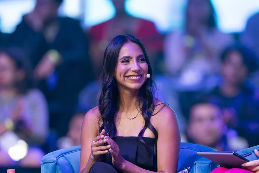 J Balvin, Diana Flores y Deion Sanders jugarán en el ‘Flag Football Game’ del Super Bowl LX - Noticias de hoy en República Dominicana | De Último Minuto