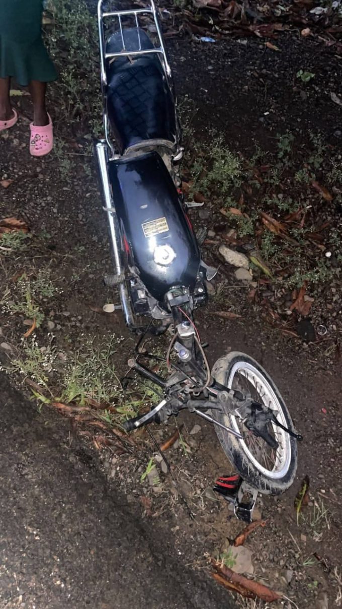 Accidente deja un fallecido y 2 lesionados en carretera El Seibo - La Romana
