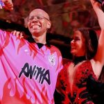 Un año después: fan que bailó con Anitta durante su lucha contra el cáncer vuelve al escenario sano
