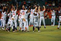 Jiménez, Alcántara y De la Cruz lideran triunfo de los Toros sobre los Gigantes
