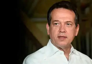 Abinader designa a Ito Bisonó como director honorífico de Infamicasa