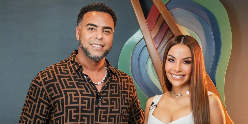 Verónica Batista concluye segunda temporada del espacio “Fuera de Liga”