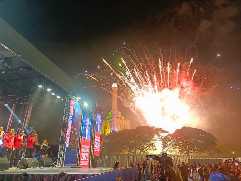 Santiago vivió un inicio de 2026 inolvidable con El Súper Ultra Megacañonazo Monumental | 6 | Santiago vivió un inicio de 2026 inolvidable con El Súper Ultra Megacañonazo Monumental - Noticias de hoy en República Dominicana | De Último Minuto