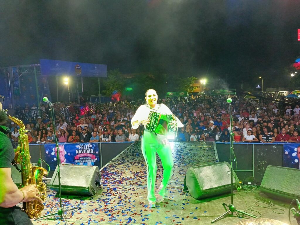 Santiago vivió un inicio de 2026 inolvidable con El Súper Ultra Megacañonazo Monumental | 7 | Santiago vivió un inicio de 2026 inolvidable con El Súper Ultra Megacañonazo Monumental - Noticias de hoy en República Dominicana | De Último Minuto