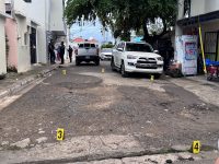 Desconocidos tirotean una guagua en el sector Ercilia Pepín, en San Francisco de Macorís