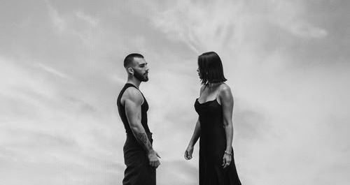 Manuel Turizo presenta su nueva bachata "Por un pendejo no se llora, salud mi reina"