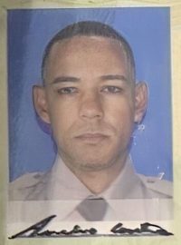 Agente policial pierde la vida en accidente de tránsito en Manabao, Jarabacoa