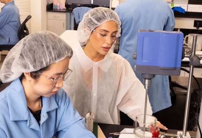 Francelys Infante, esposa de Romeo Santos se estrena como empresaria