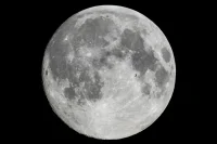 El 37 % de los españoles no está seguro de que los humanos hayan pisado la Luna