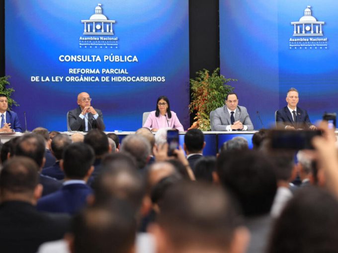 Venezuela prevé 1.400 millones de dólares de inversión petrolera en 2026