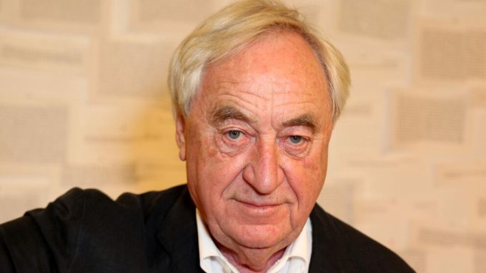 Murió a los 92 años el escritor y periodista neerlandés Cees Nooteboom