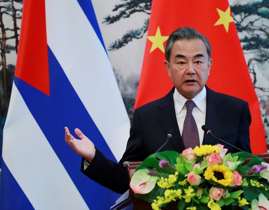 China promete seguir dando "apoyo y asistencia" a Cuba "dentro de sus capacidades"