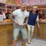 Elvis Crespo y Michael Flores graban videoclip en la Zona Colonial; más tarde ofrecerán mini concierto con Ebenezer Guerra